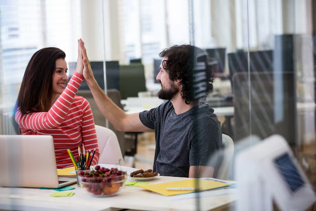Strategies for Managing Hourly Workers